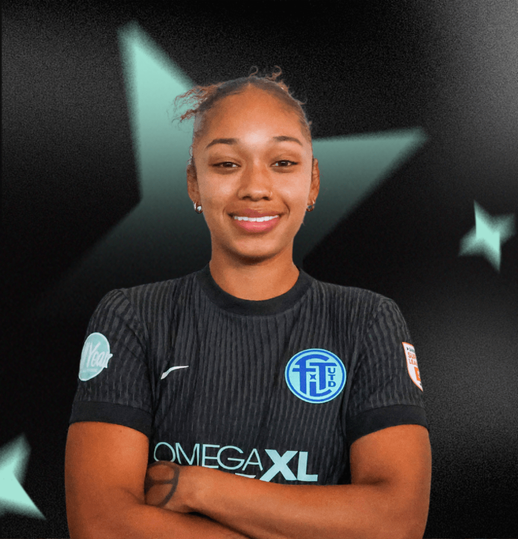 #10 Emily Thompson