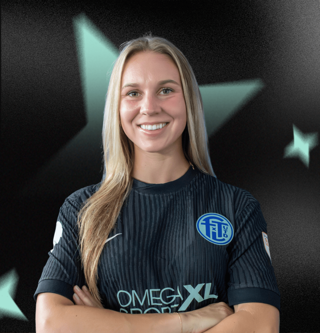 #47 Maggie Mace